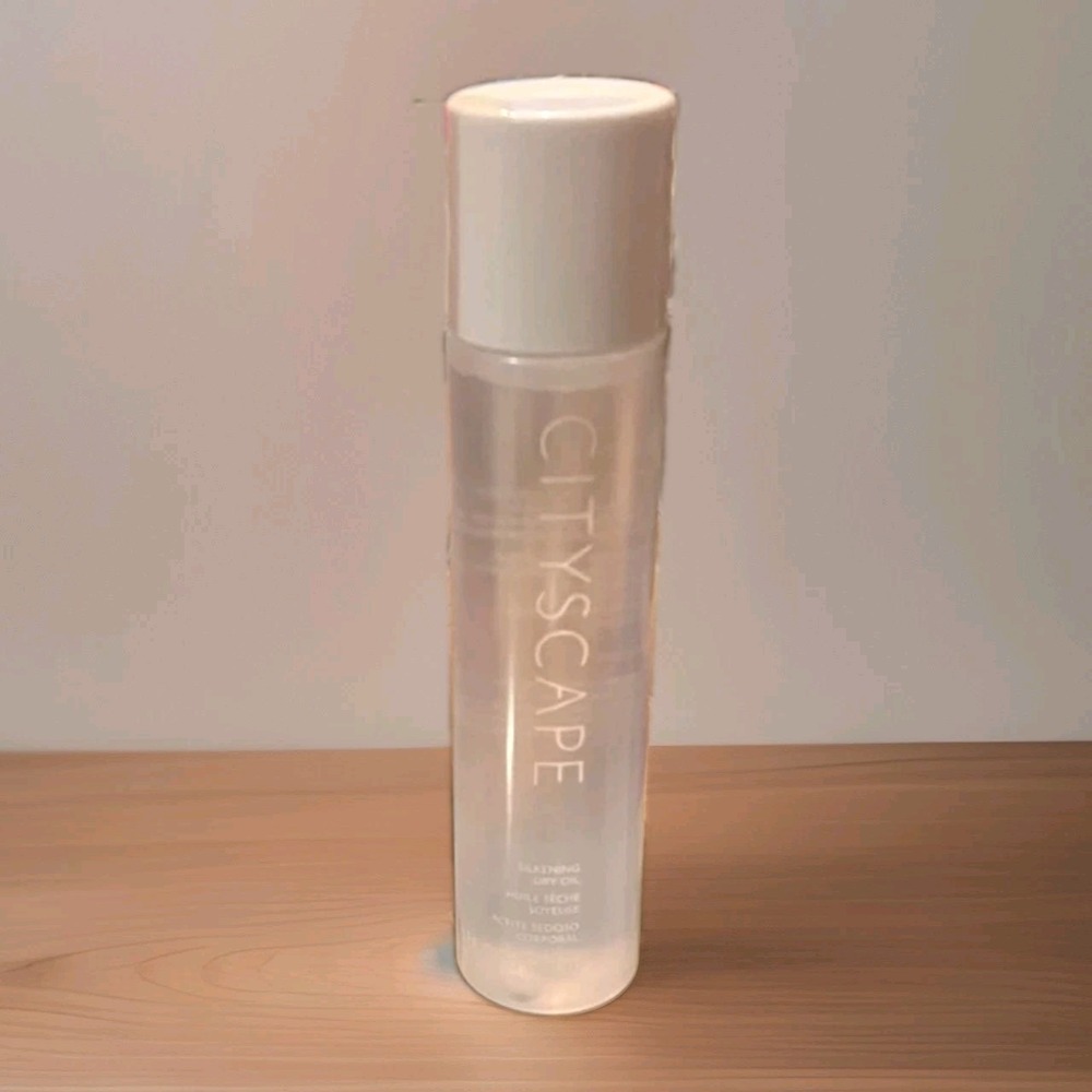 Mary Kay Cityscape Silkening Dry Oil Mist Full Size 5 fl oz NEW